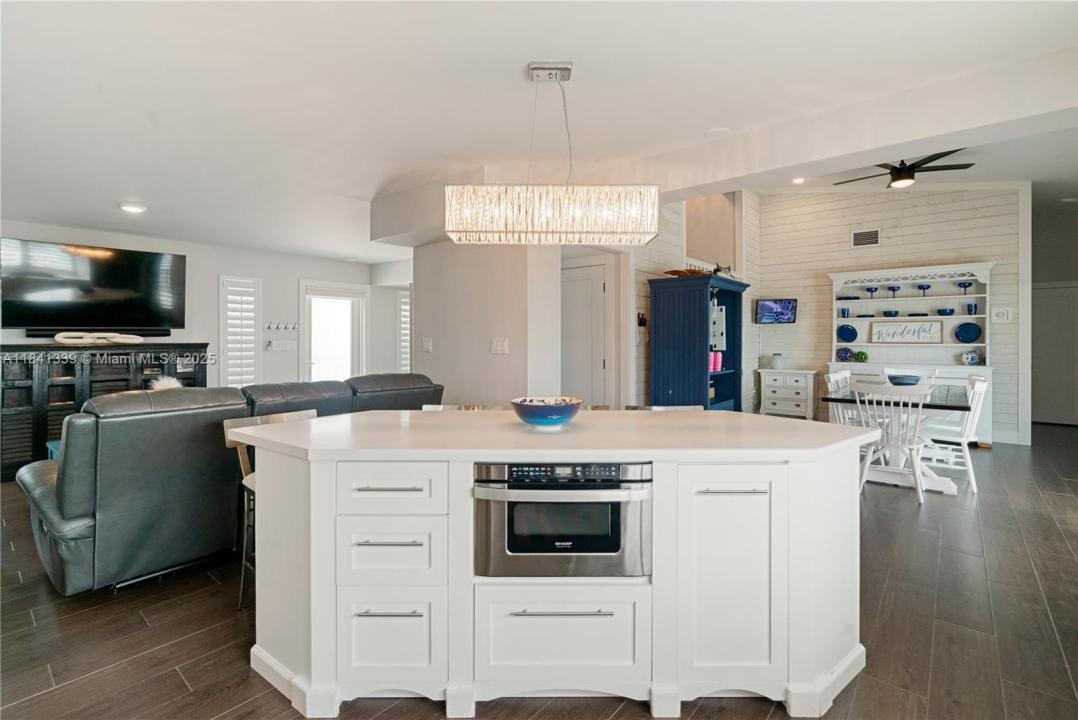 215 Wildwood Cir, Key Largo, フロリダ 33037, アメリカ合衆国
