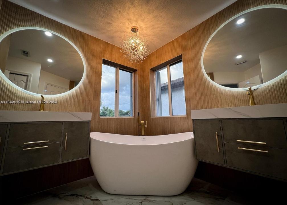 6455 SW 158 0, Kendall, 佛罗里达州 33193, 美国
