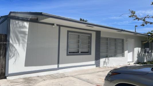 2600 NE 8th Ave, Pompano Beach, Florida 33064, USA