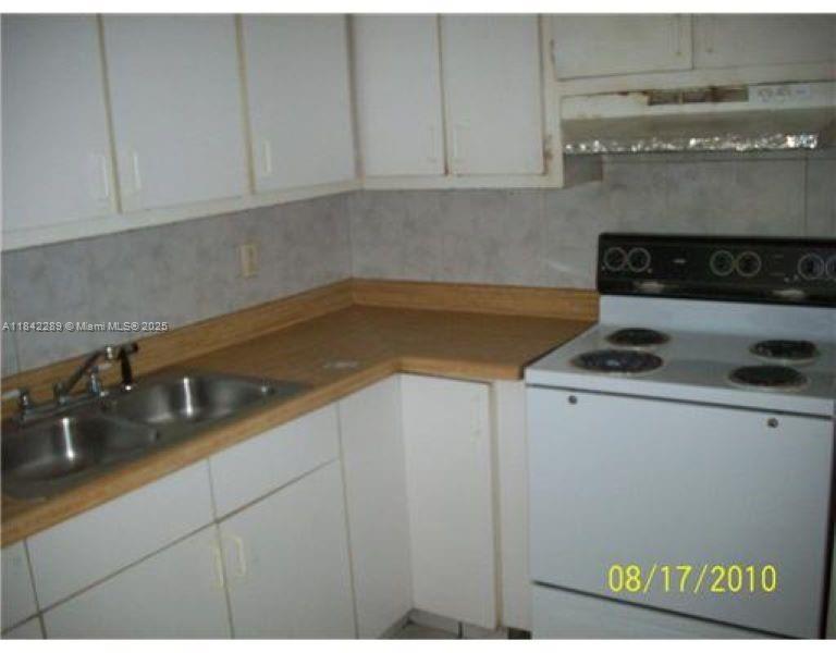 1200 SW 50th Ave 210-3, North Lauderdale, Florida 33068, Amerika Birleşik Devletleri