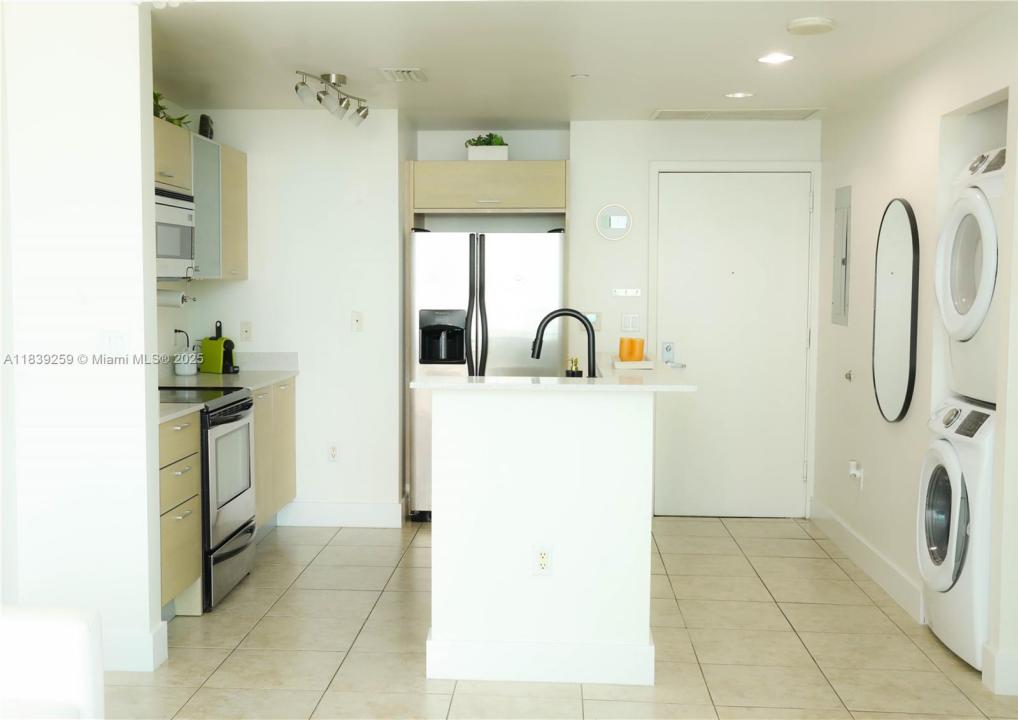 350 Ne 24th st 406, Miami, Флорида 33137, Соединенные Штаты