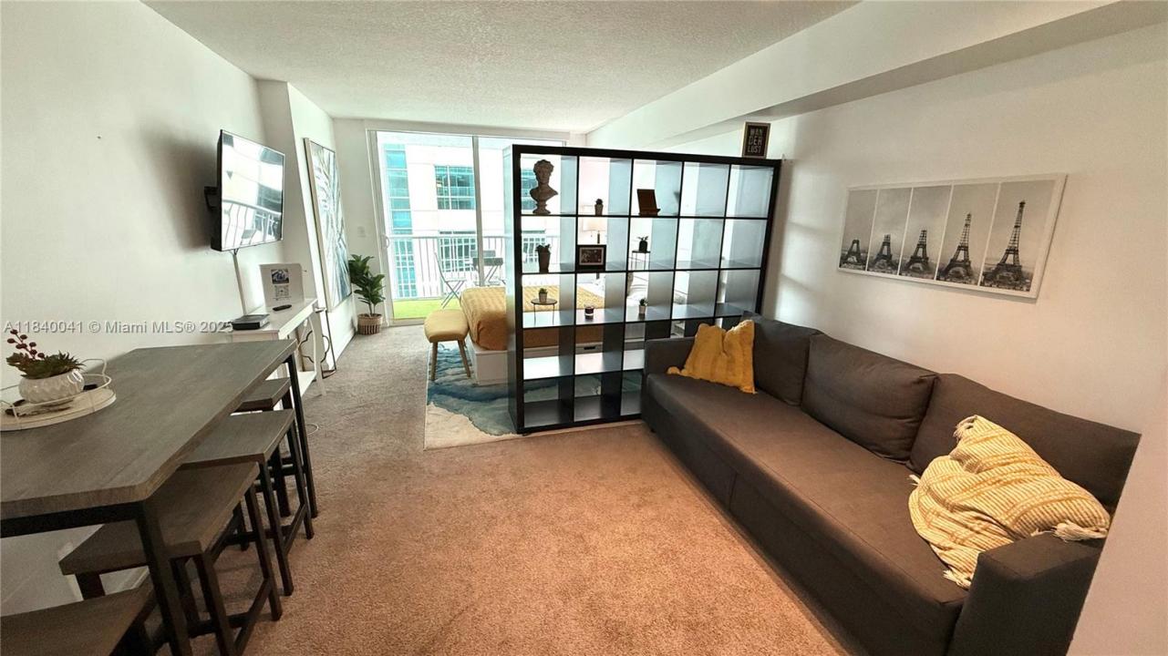 1200 Brickell Bay Dr 2216, Miami, Florida 33131, HOA KỲ
