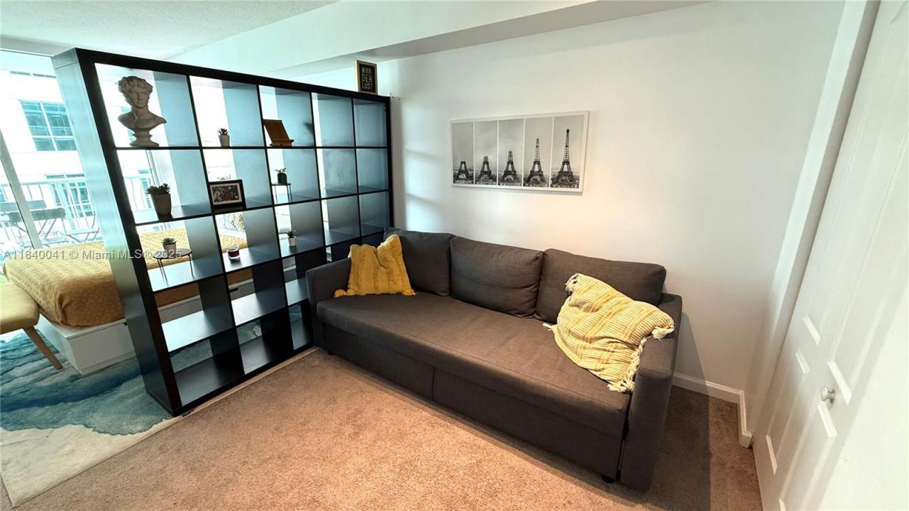 1200 Brickell Bay Dr 2216, Miami, Florida 33131, HOA KỲ
