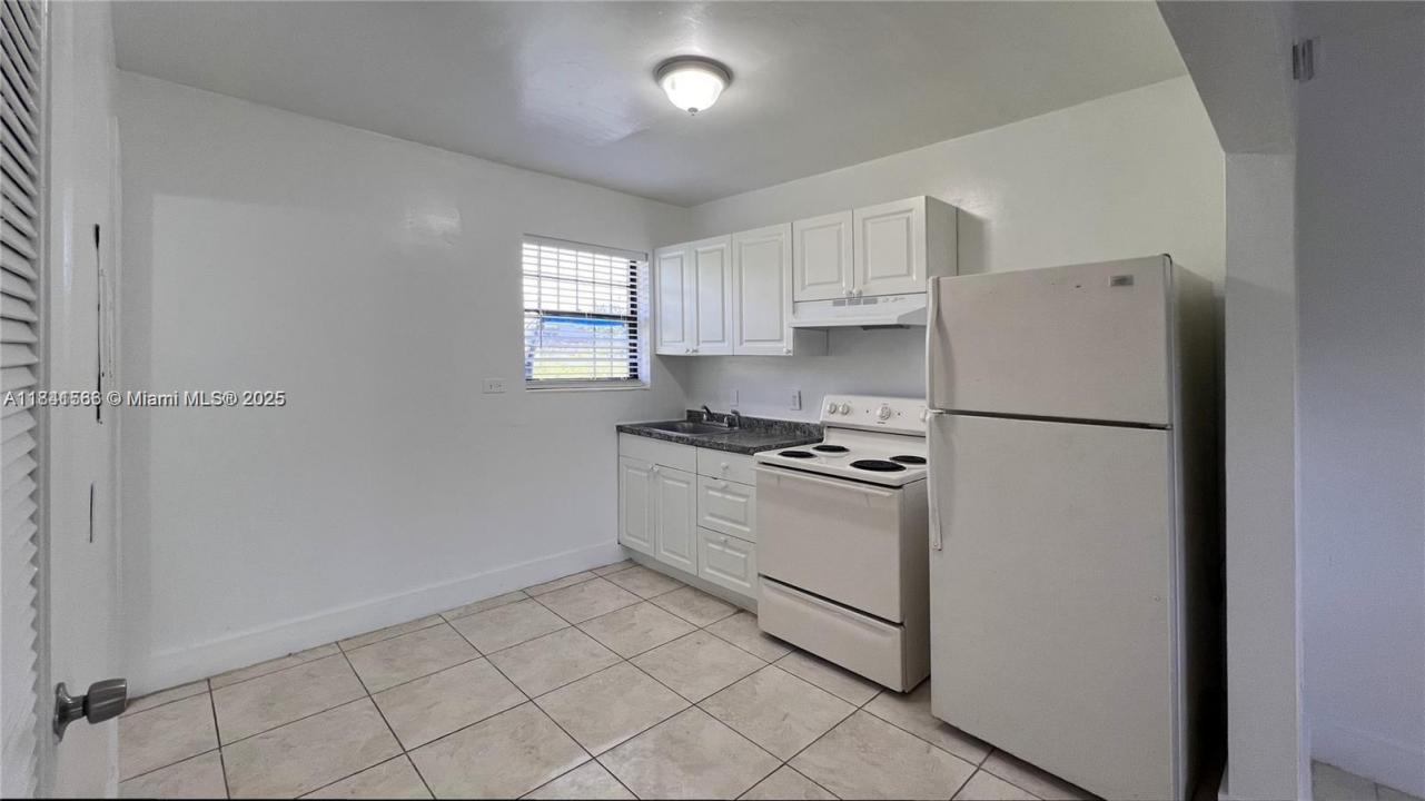 3711 NW 24th Ave 7, Miami, Florida 33142