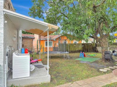 7770 NW 9th Ave, Miami, Florida 33150, USA