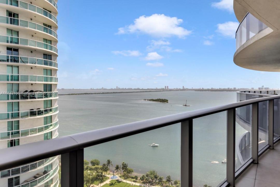 488 NE 18th St 2511, Miami, Florida 33132, Estados Unidos