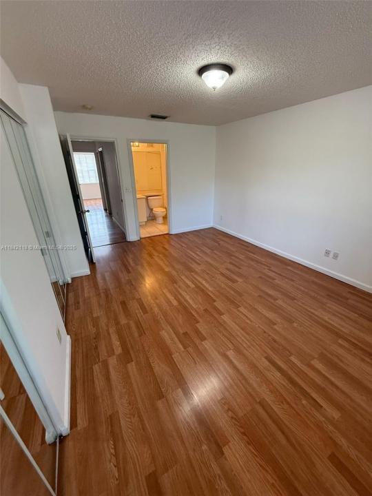 Lauderhill, Florida 33319