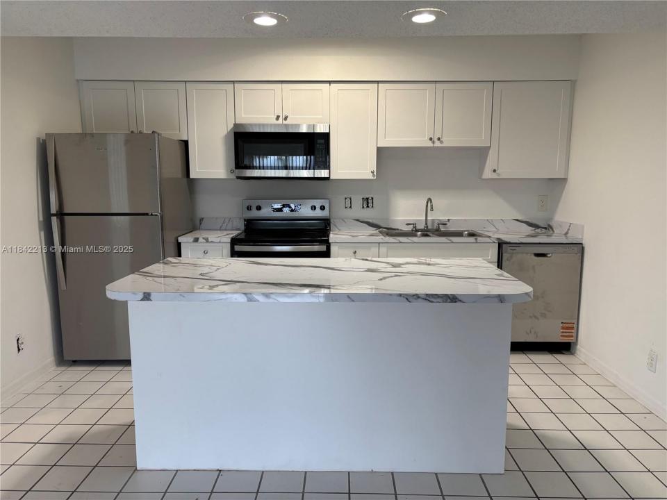 Pompano Beach, Florida 33069, Estados Unidos