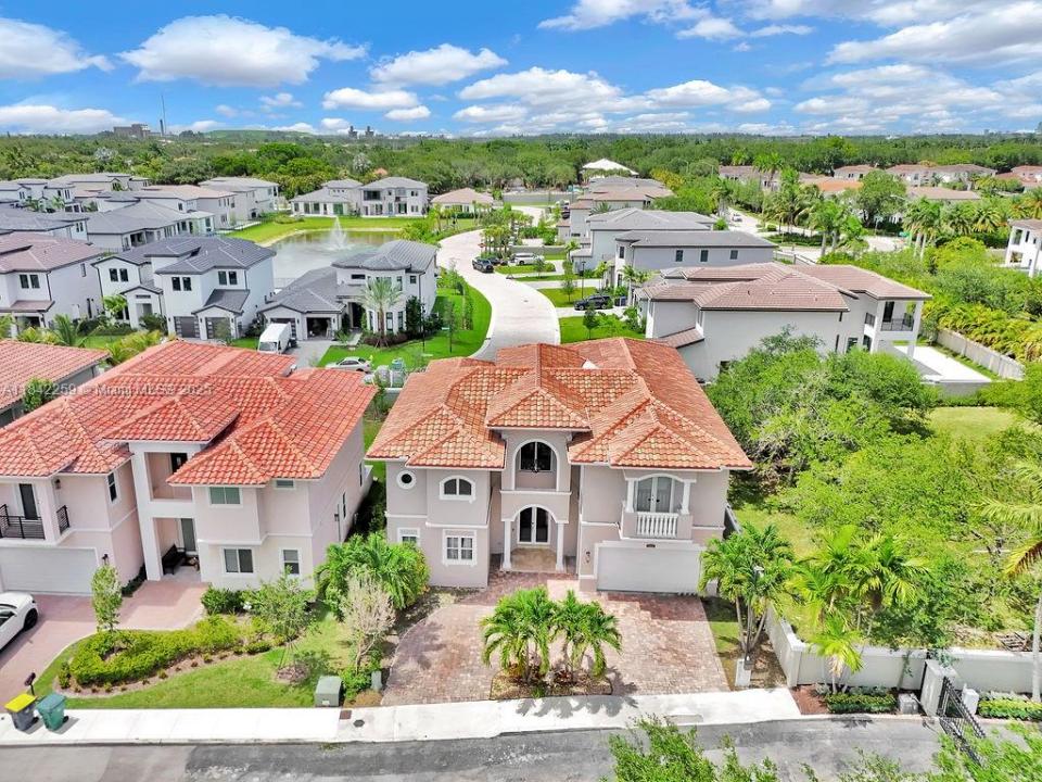 3521 Forest View Cir, Dania Beach, Floride 33312, États-Unis