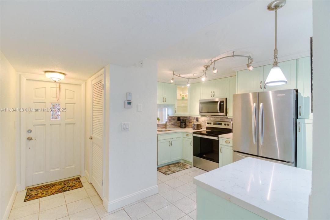 400 S Hollybrook Dr 109, Pembroke Pines, 佛罗里达州 33025, 美国