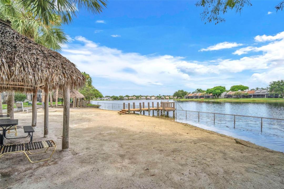 1101 Colony Point Cir 207, Pembroke Pines, 플로리다 33026, 미국