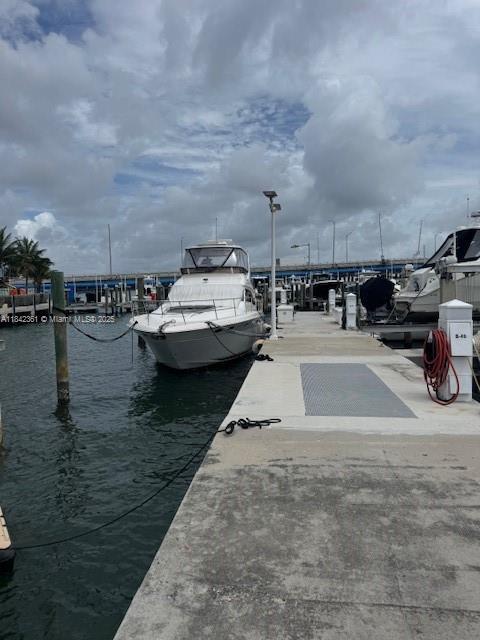 7601 E Treasure Dr, North Bay Village, Flórida 33141, Estados Unidos