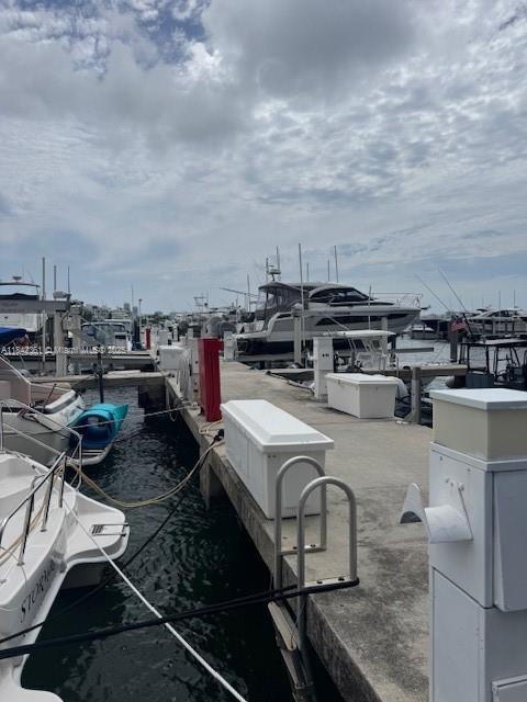 7601 E Treasure Dr, North Bay Village, Flórida 33141, Estados Unidos