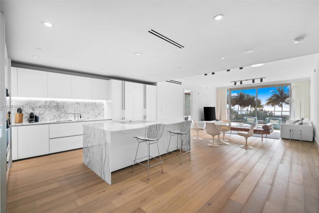 10203 Collins Ave 202, Bal Harbour, フロリダ 33154, アメリカ合衆国
