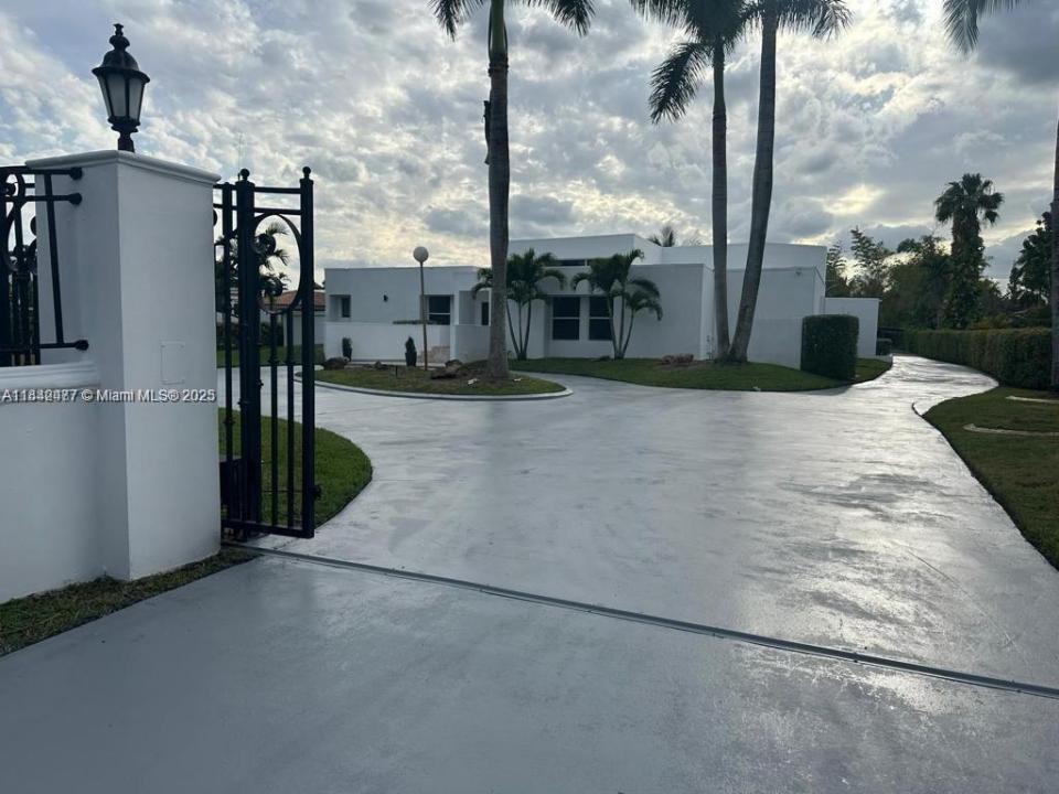 290 NW 125th Ave 0, Miami, Florida 33182