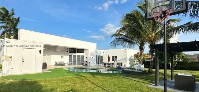 290 NW 125th Ave 0, Miami, Florida 33182, USA
