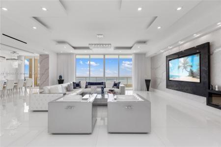17875 Collins Ave PH4701, Sunny Isles Beach, Florida 33160, USA