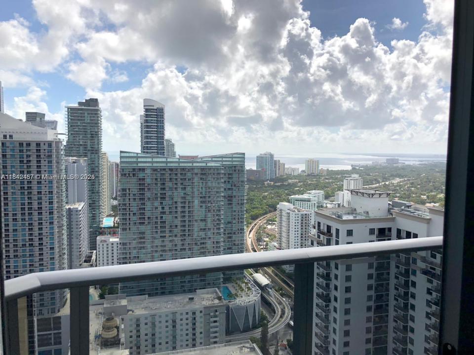55 SW 9th St 4003, Miami, Florida 33130