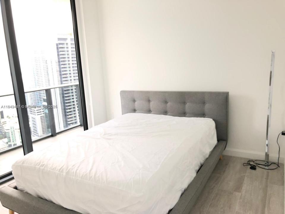 55 SW 9th St 4003, Miami, Florida 33130