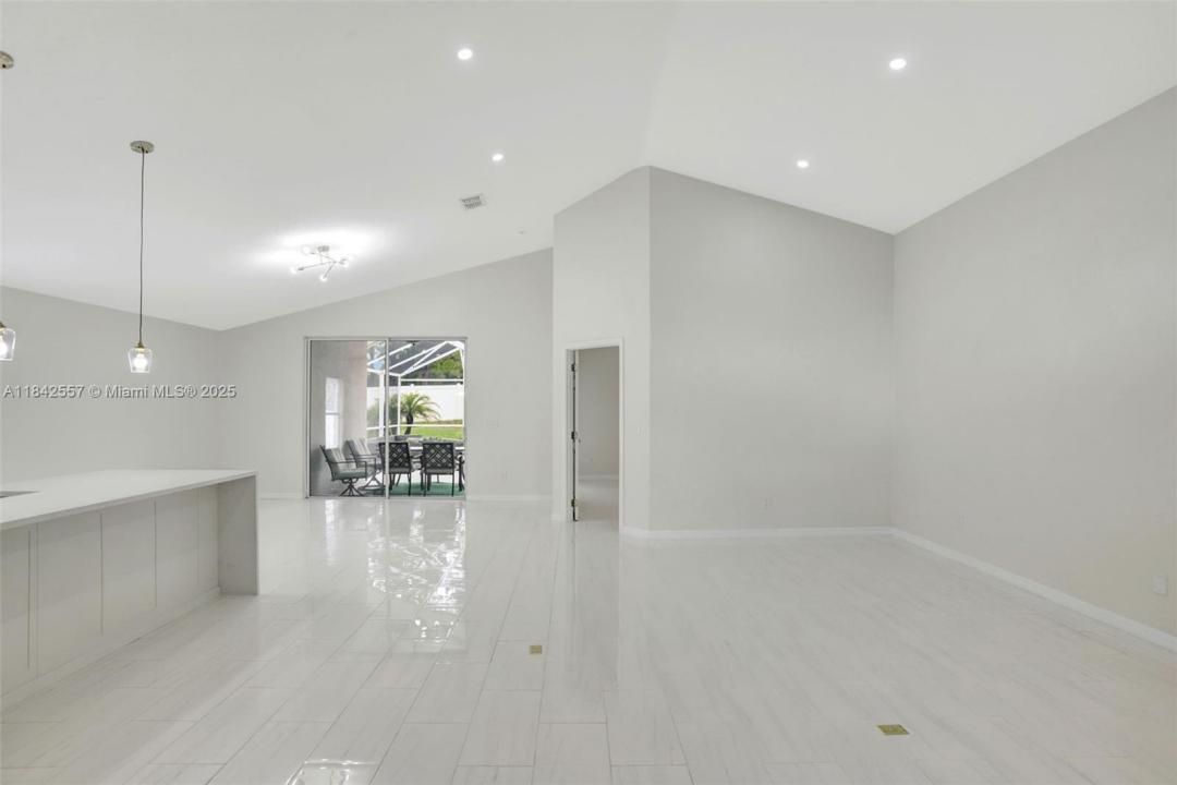 502 Oxford Dr, Davenport, 佛羅里達州 33897, 美國