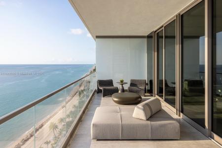 2000 S Ocean Drive 32A, Hallandale Beach, Florida 33009, USA