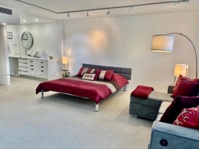 100 Lincoln Rd 1546, Miami Beach, Florida 33139, USA
