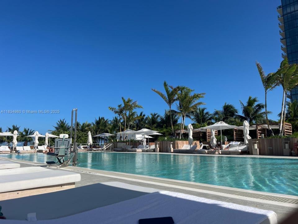 2301 Collins Ave 415, Miami Beach, Florida 33139, Estados Unidos