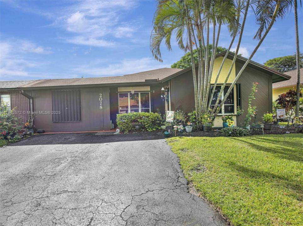 2078 SW 71st Way, Davie, Florida 33317, Estados Unidos