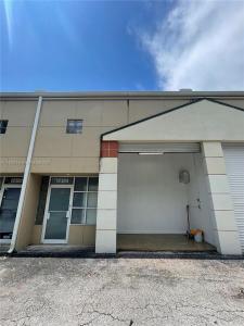 12304 SW 132nd Ct A-3, Miami, Florida 33186, USA