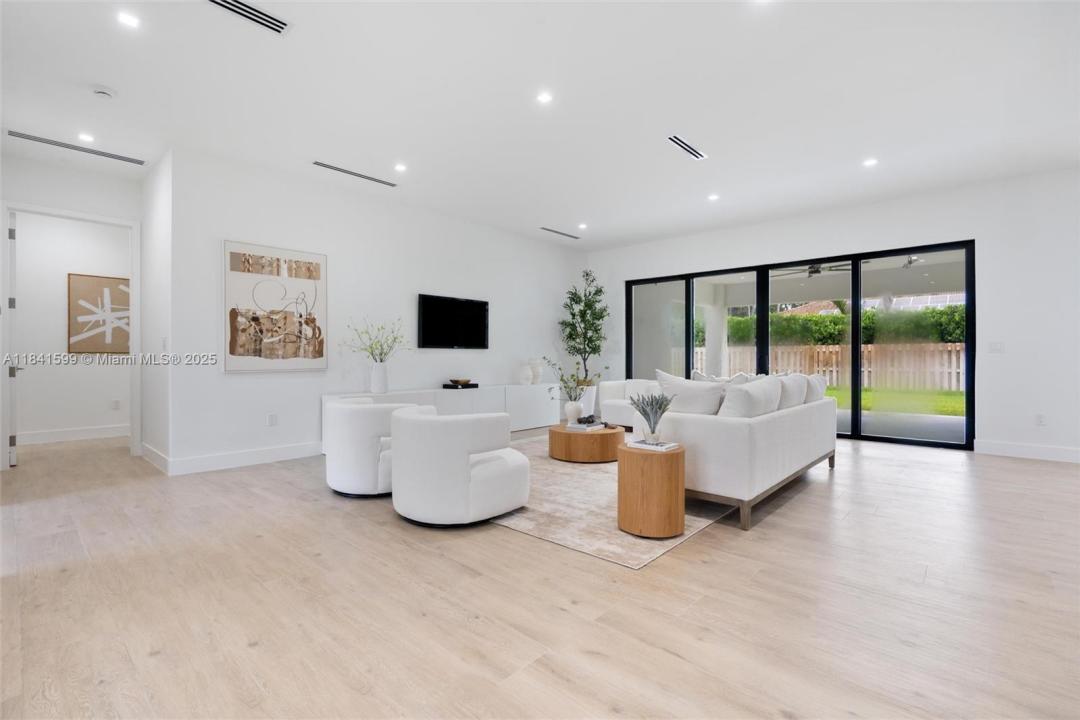 8231 SW 193rd Terrace, Cutler Bay, 佛羅里達州 33157, 美國
