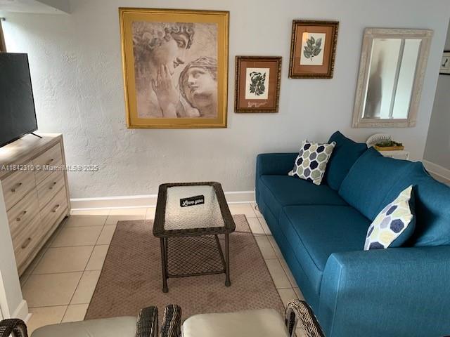 3315 58th 218, St Petersburg, Florida 33712, USA