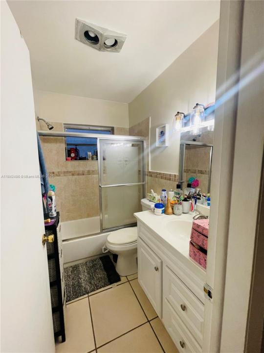 1420 Atlantic Shores Blvd 130, Hallandale Beach, Florida 33009