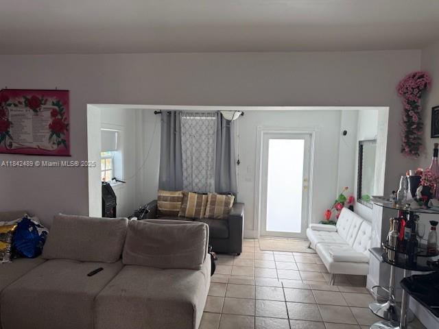 1571 NE 11th St, Homestead, Floryda 33033, USA
