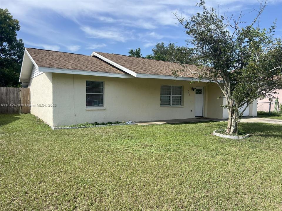 39443 8th Ave, Zephyrhills, Florida 33542, Estados Unidos