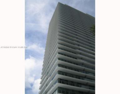79 SW 12th St 1909-S + DEN, Miami, Florida 33130, USA