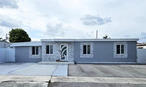 367 W 33rd St, Hialeah, Florida 33012, USA