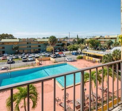 8821 W Flagler St 411, Miami, フロリダ 33174, アメリカ合衆国