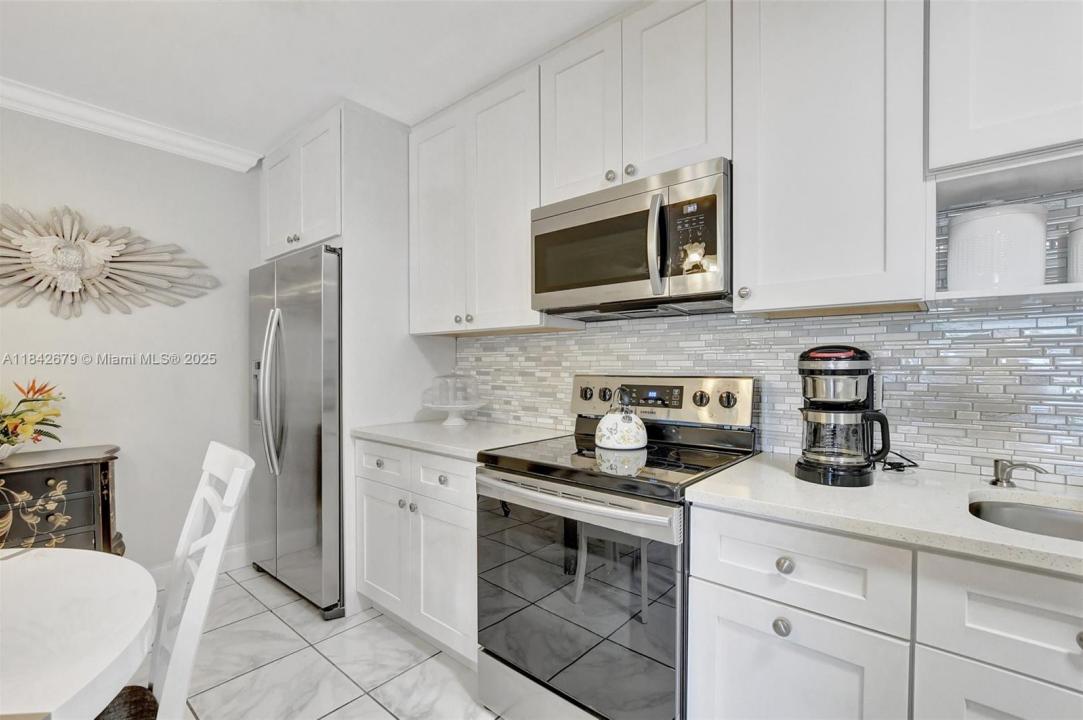 588 Trace Cir 211, Deerfield Beach, Florida 33441, Estados Unidos