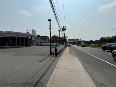 110 Sunrise Highway, Islip, 纽约州 11795, 美国