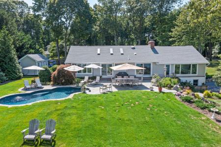 88 Dyke Road, Brookhaven, Nova Iorque 11733, Estados Unidos