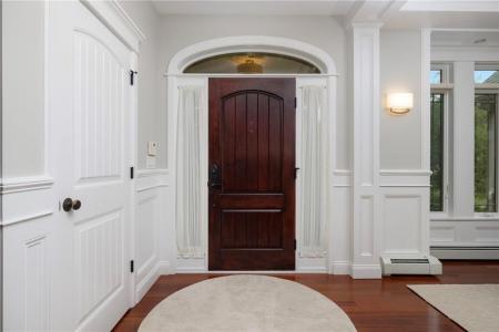 1 Victoria Drive, Smithfield, Rhode Island 02917