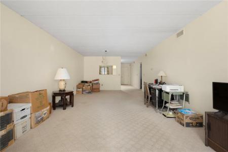 143 Hoffman Avenue 205, Cranston, RI 02920, USA