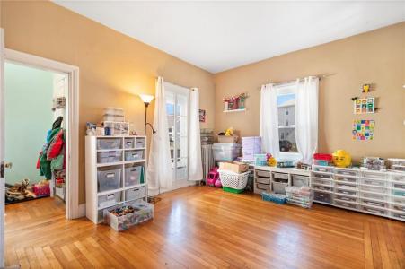 88 Lincoln Avenue, East Providence, Rhode Island 02915