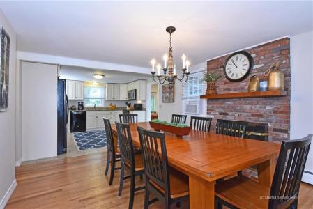 17 Melbourne Drive, Narragansett, Rhode Island 02882