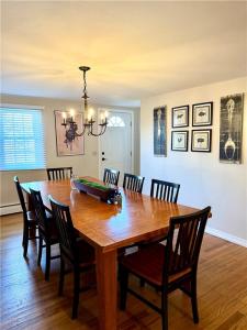 17 Melbourne Drive, Narragansett, Rhode Island 02882