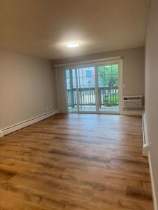 65 Oaklawn Avenue 65-208, Cranston, Rhode Island 02920