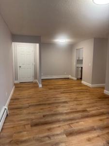 65 Oaklawn Avenue 65-208, Cranston, Rhode Island 02920
