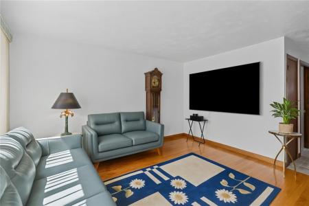 61 Sixth Street, East Providence, Rhode Island 02914