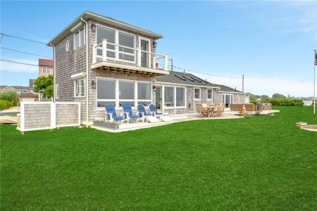 10 Calef Avenue, Narragansett, RI 02882, USA