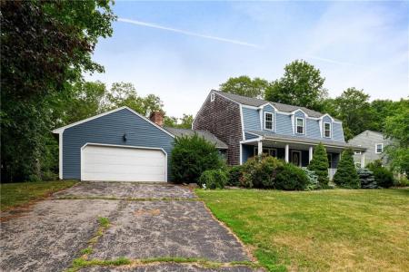 36 Daniel Drive, North Kingstown, Rhode Island 02852